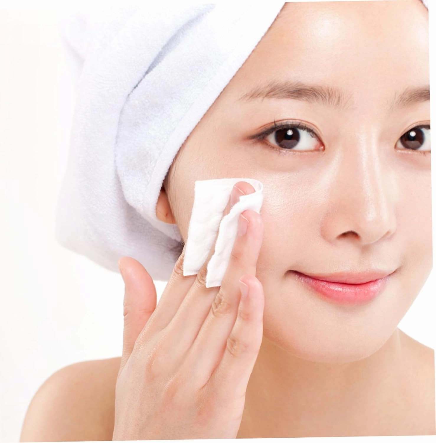 40packs Cotton Facial Pads for Makeup Remover and Toner Wipes for Daily Use for Convenient Travel and Moisturizing