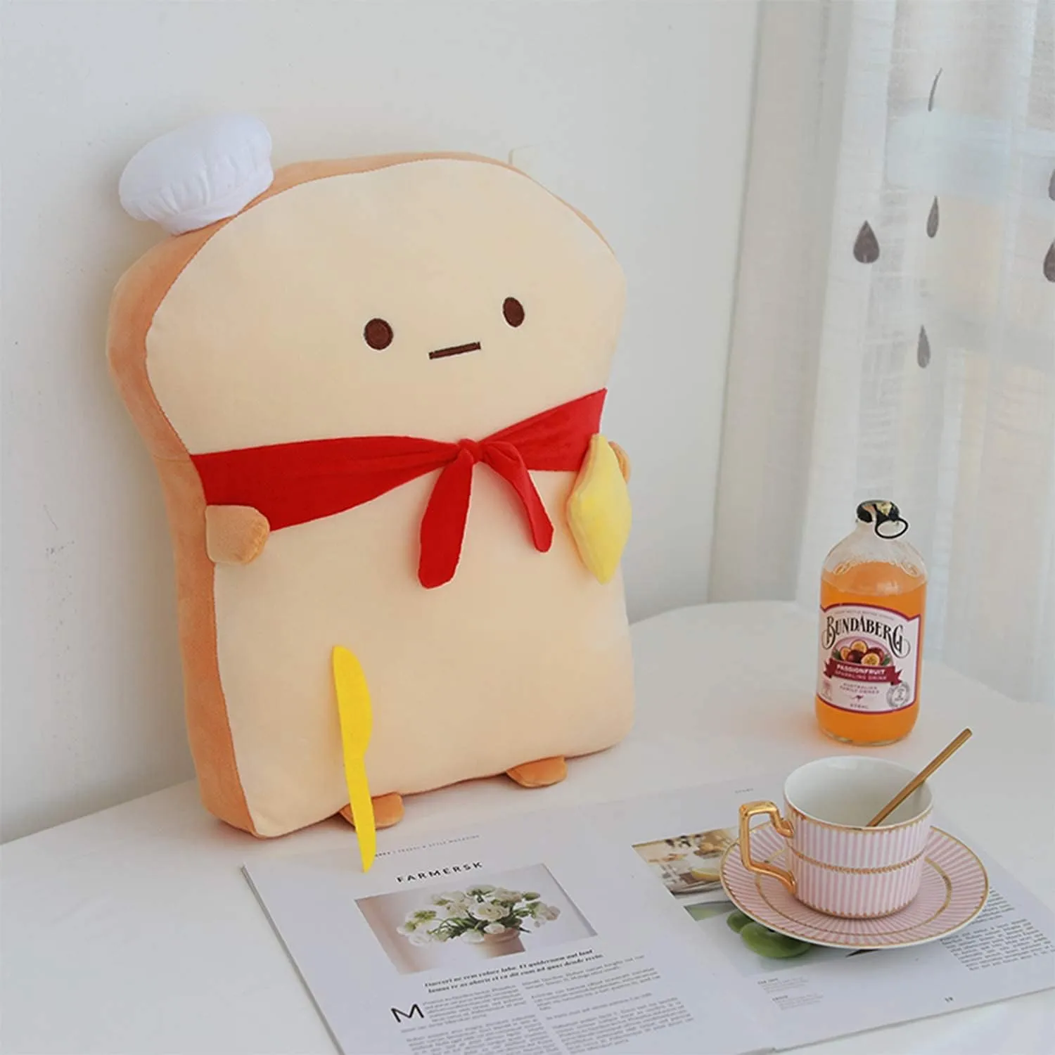 ARELUX 17.7in Funny Toast Bread Pillow,Cute Bread Shape Plush Hugging Pillow,Soft Toast Food Sofa Cushion for Home Decor,Plush Toy Gifts for Kids Birthday