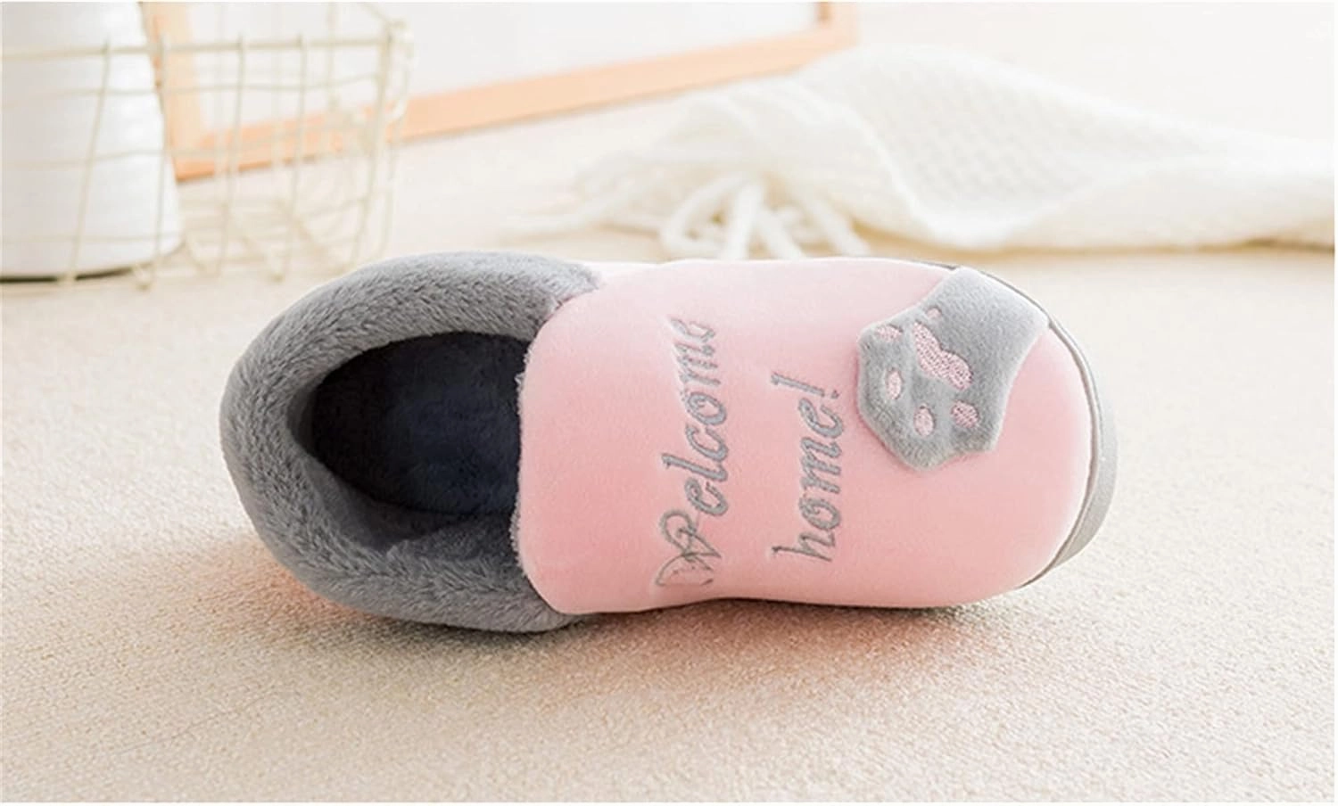 Cat slippers Cartoon animal slippers Women slippers Men slippers Winter slippers Plush slippers home shoes Warm slippers Soft comfortable Cotton shoes