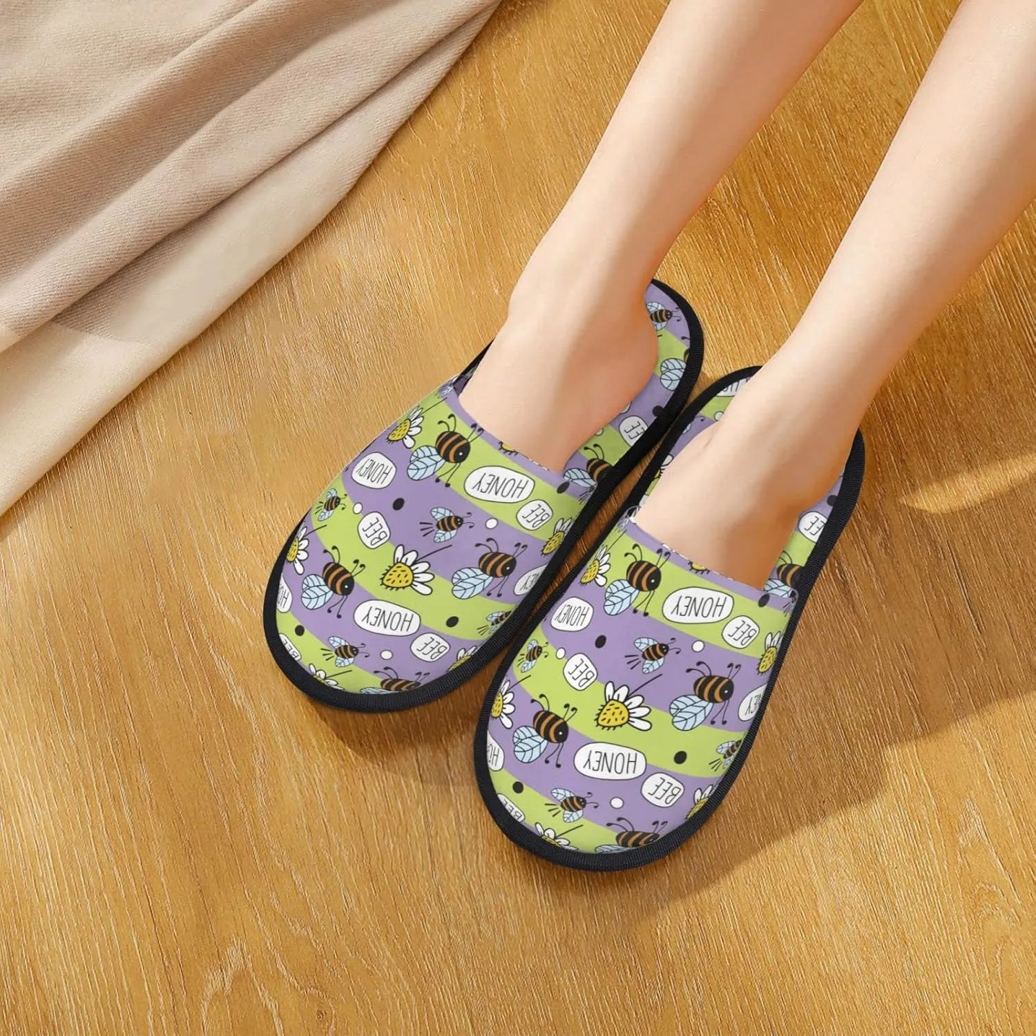 Cute Daisy Honey Print Mens Womens Indoor Cotton Slippers Warm House Shoes Breathable Scuff Slippers Soft Furry Slippers