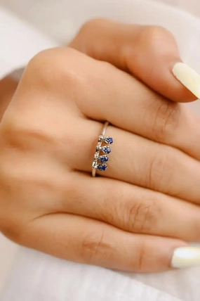 Dainty Round Cut Studded Blue Sapphire Ring 18k Solid White Gold- Elegant Ring Gift For Sister, Daughter, Grandma