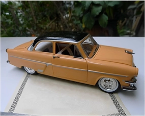for Ford Customline Tudor 1954 1 32 Classic Alloy Car Model Decoration Display Gift Non-Remote App Controlled Toys
