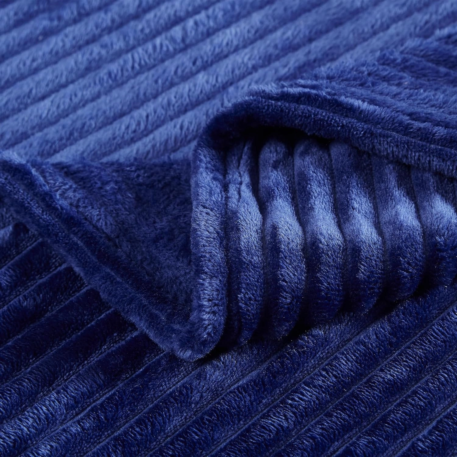 Geniospin Navy Blue Fleece Throw Blanket, 280GSM Extra Soft Lightweight Blanket with Strip, Plush Fuzzy Cozy Blankets and Throws for Couch, Bed, Sofa Cozy, Warm and Breathable (Navy, 60x80 inches)