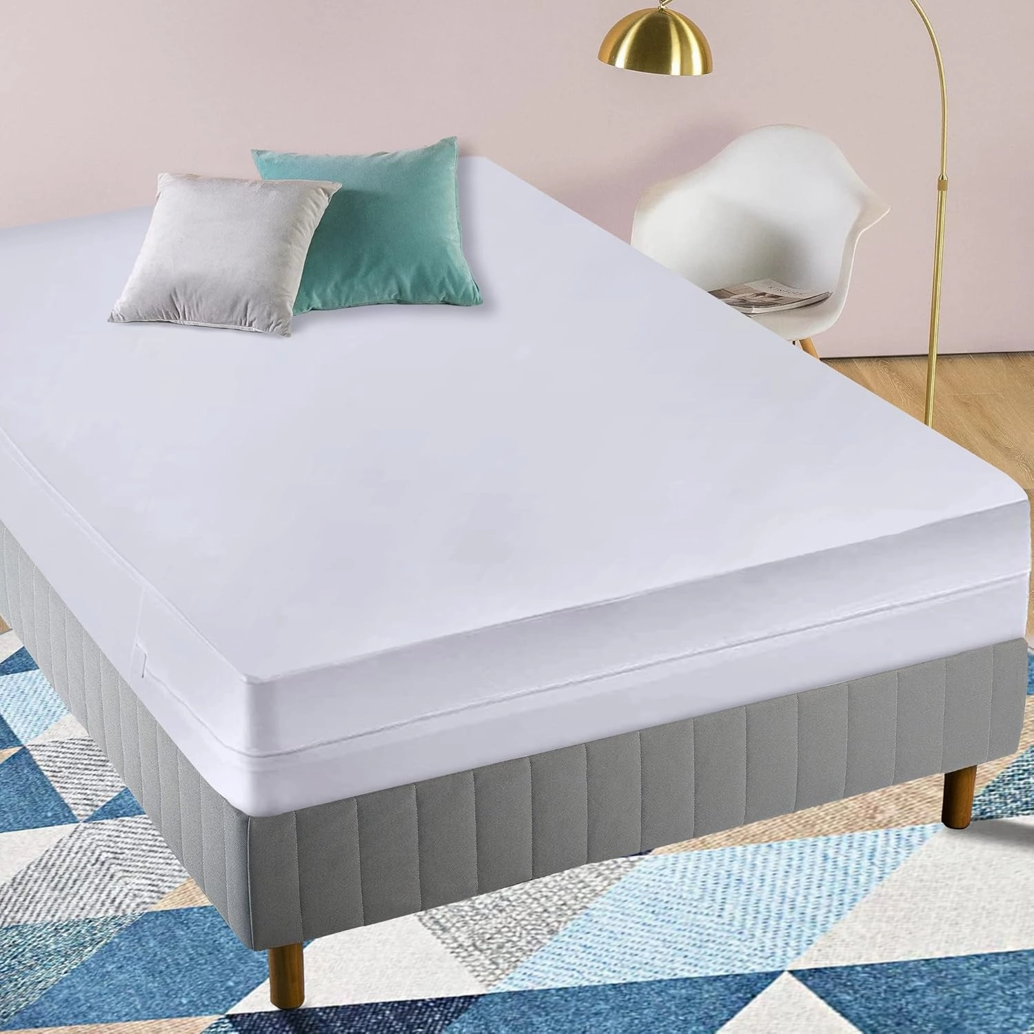 Greaton Ultra Plush Mattress Protector for 6" to 9" Mattresses, Heavy Duty Waterproof Zippered Bedbug Protectors, Washable Fabric, Dirt and Fungus Proof, Twin, White