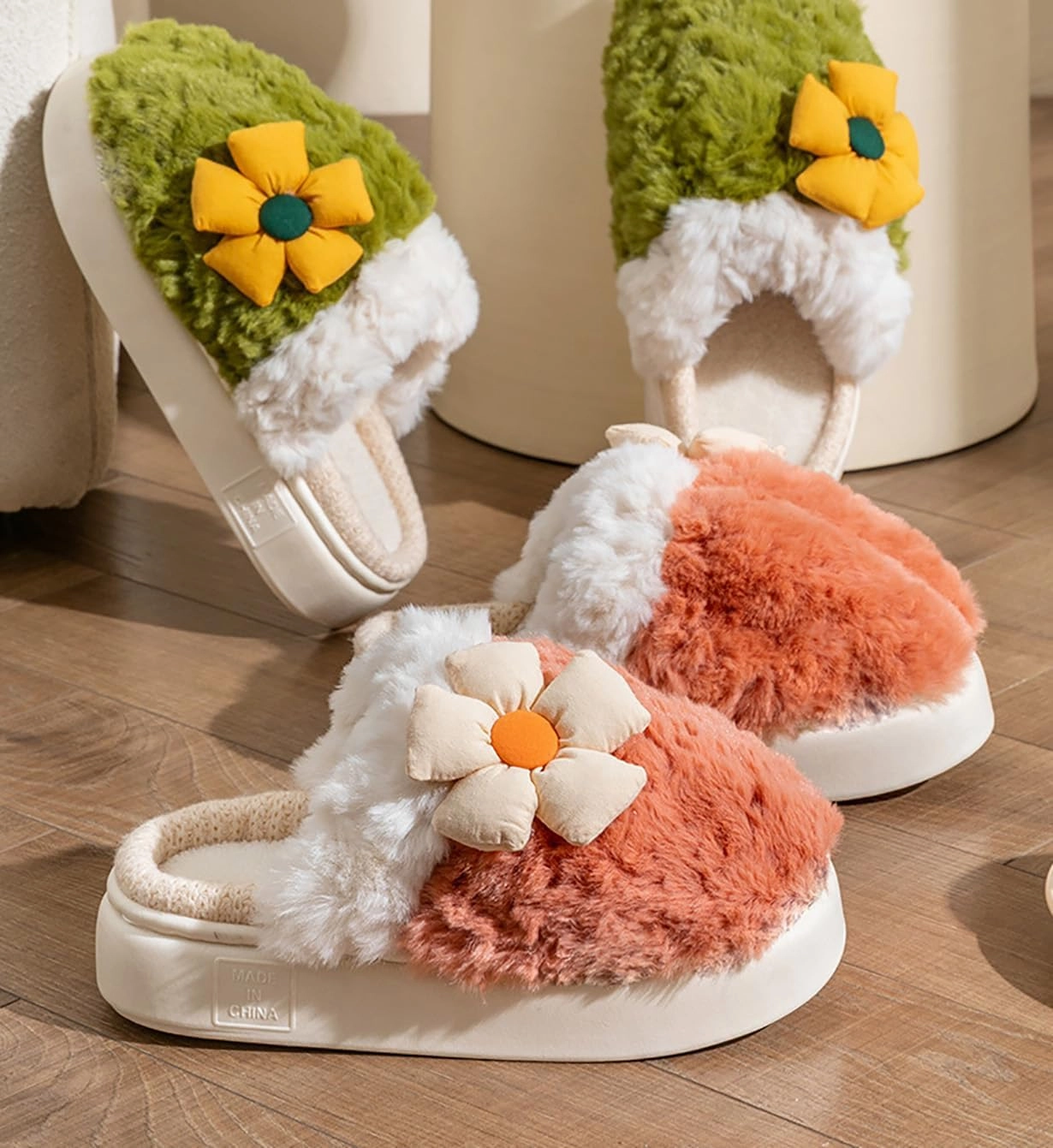 HANDKEI Cute Cartoon Flower Warm and Non slip Women's Winter Home Plush Slippers