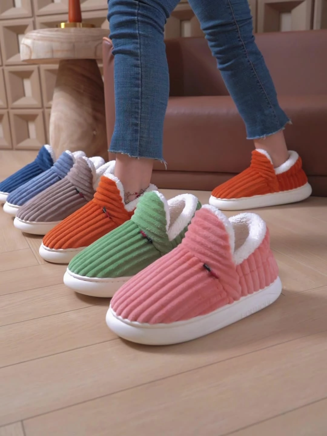 LELEBEAR Pluffi Slipper Booties for Women And Men, Pluffi The Cozy Stylish Slipper, Warm Plush Lining Slippers Shoes Slides