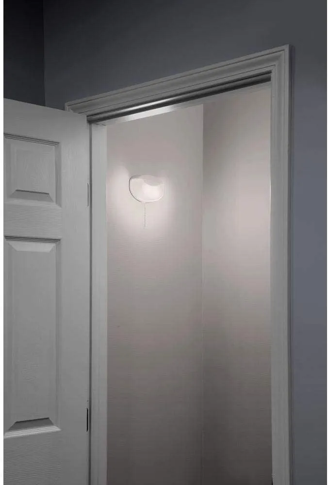 Lithonia Lighting FMMCL 18 840 S1 M4 LED Flush Mount Closet Light with Pull Chain, White, 18"