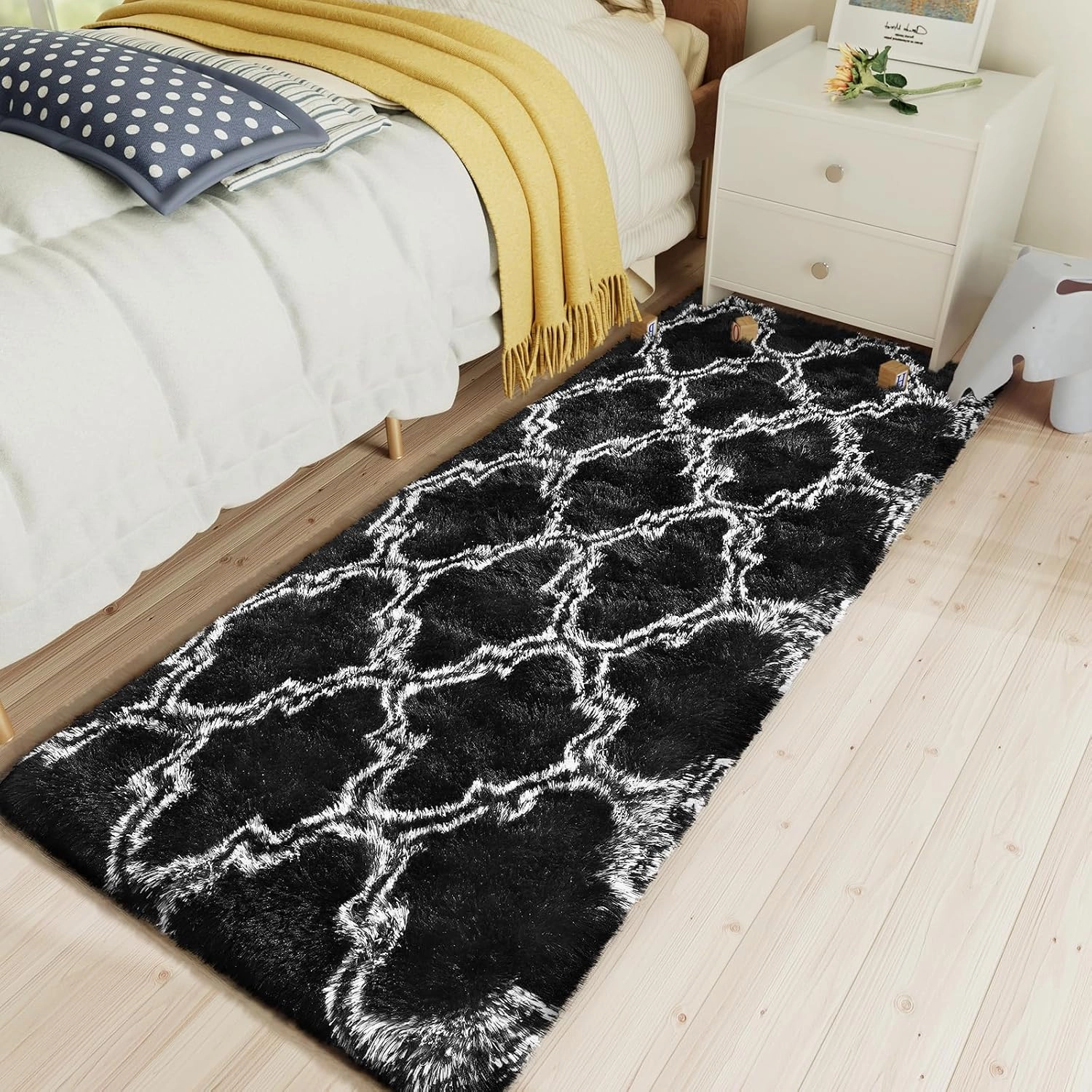 LOCHAS Luxury Shag Area Rug 2x6 Feet Geometric Plush Fluffy Rugs, Extra Soft Carpet Moroccan Rugs for Bedroom Living Room Dorm Kids, High Pile Shaggy Floor Rug Decor, Black/White