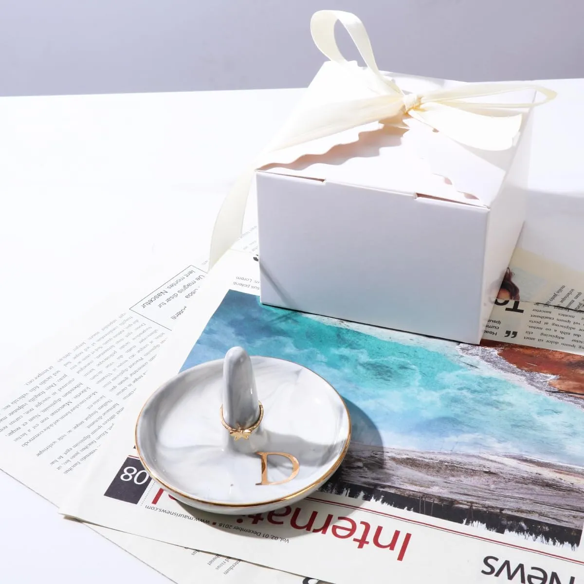 oskas Personalised Marble Letter Ring Dish Holder,Engagement Wedding Bridal Shower Gift，Decorative Trinket Jewelry Tray,4 Inch,Ceramic (B)