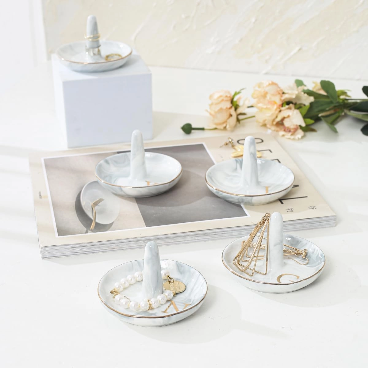 oskas Personalised Marble Letter Ring Dish Holder,Engagement Wedding Bridal Shower Gift，Decorative Trinket Jewelry Tray,4 Inch,Ceramic (D)