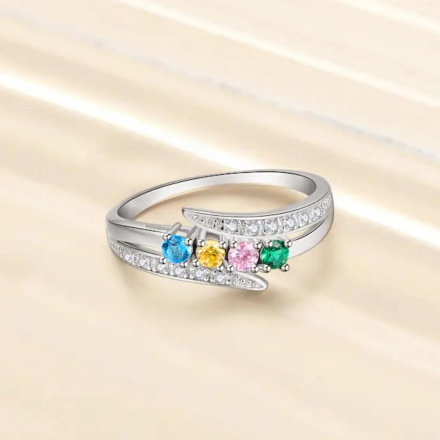 Personalized Mother Ring for Women with 4 Birthstones 10K 14K 18K Solid Gold Moissanite Promise Ring Engraved Name Family Ring for Her Anniversary Size 4 to 12