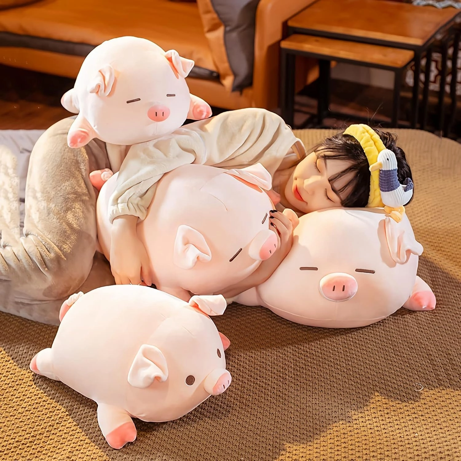 Pig Stuffed Animal Plush Pillow - 15.7'' Cute Kawaii Pink Pig Hugging Pillow, Soft Cuddle Plush Toy, Adorable Birthday Gift for Girls and Girlfriend (Round Eyes, 15.7in)