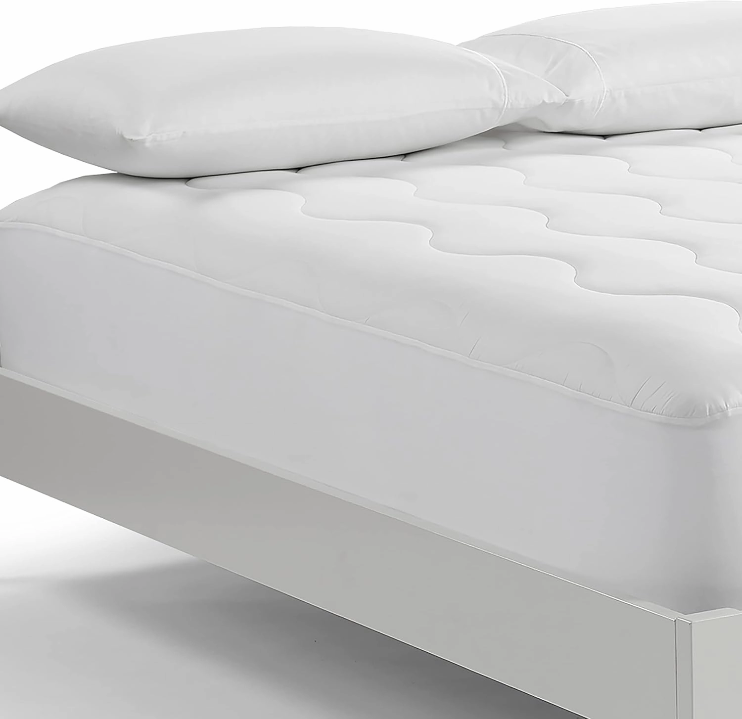 Serta Air Dry Extra Comfort Performance Fabric Quilted Mattress Pad, Cooling and Breathable Mattress Cover, Moisture Wicking Protection with 15" Deep Pocket, King, White