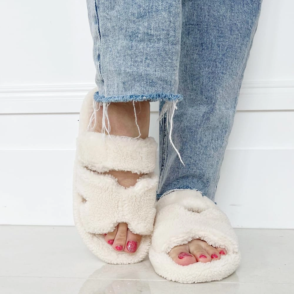 TRENDSUP Open Toe Slippers for Women, Adjustable, Memory Foam, Fuzzy Fur Lining, Non Slip Sole
