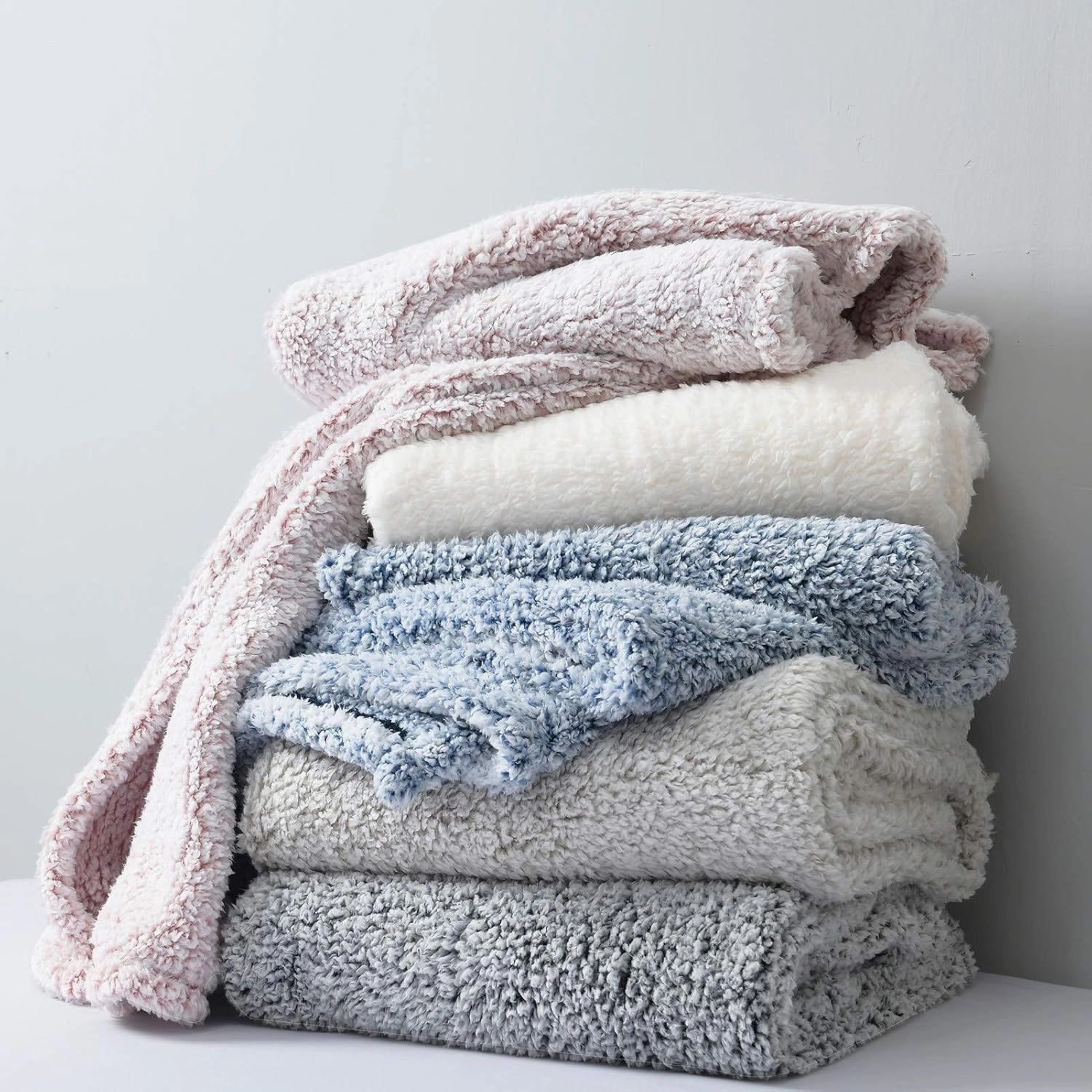 Ultra Soft Cozy Sherpa Throw Blanket, Solid Antique White Light Weight Warm Decorative Boho Style Plush Throw Blanket Cover for Sofa, Couch, Bedroom,Travel, Pattern Reversible, 60”x80”