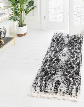 Unique Loom Hygge Shag Collection Area Rug - Valley (2' 7" x 8' 2" Runner, Black and White/ Gray)