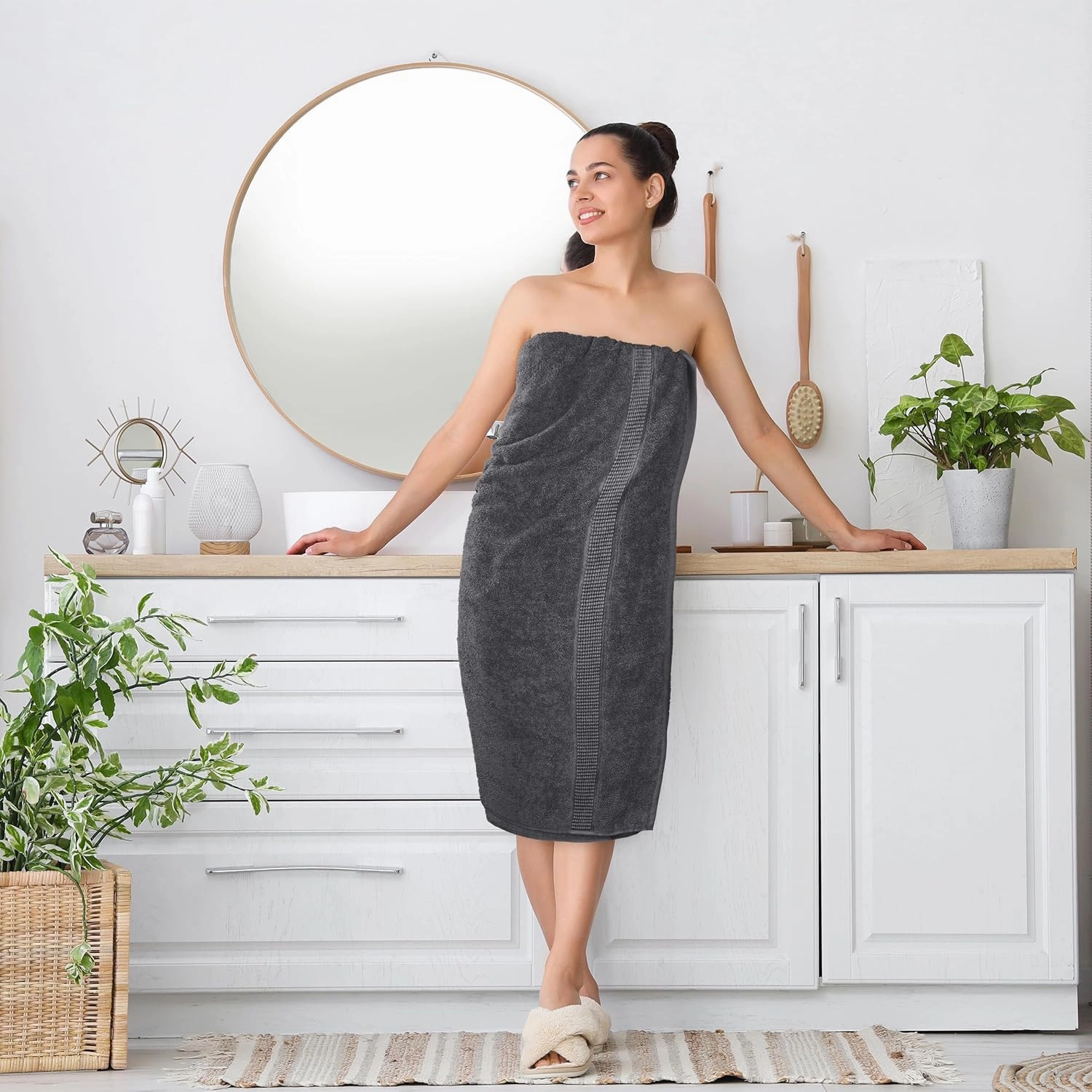 Utopia Towels Luxurious Jumbo Bath Sheet 2 Piece, 600 GSM, 35 by 70 Inches, 100% Ring Spun Cotton, Highly Absorbent and Quick Dry Extra Large Bath Towel, Super Soft Towel, Grey