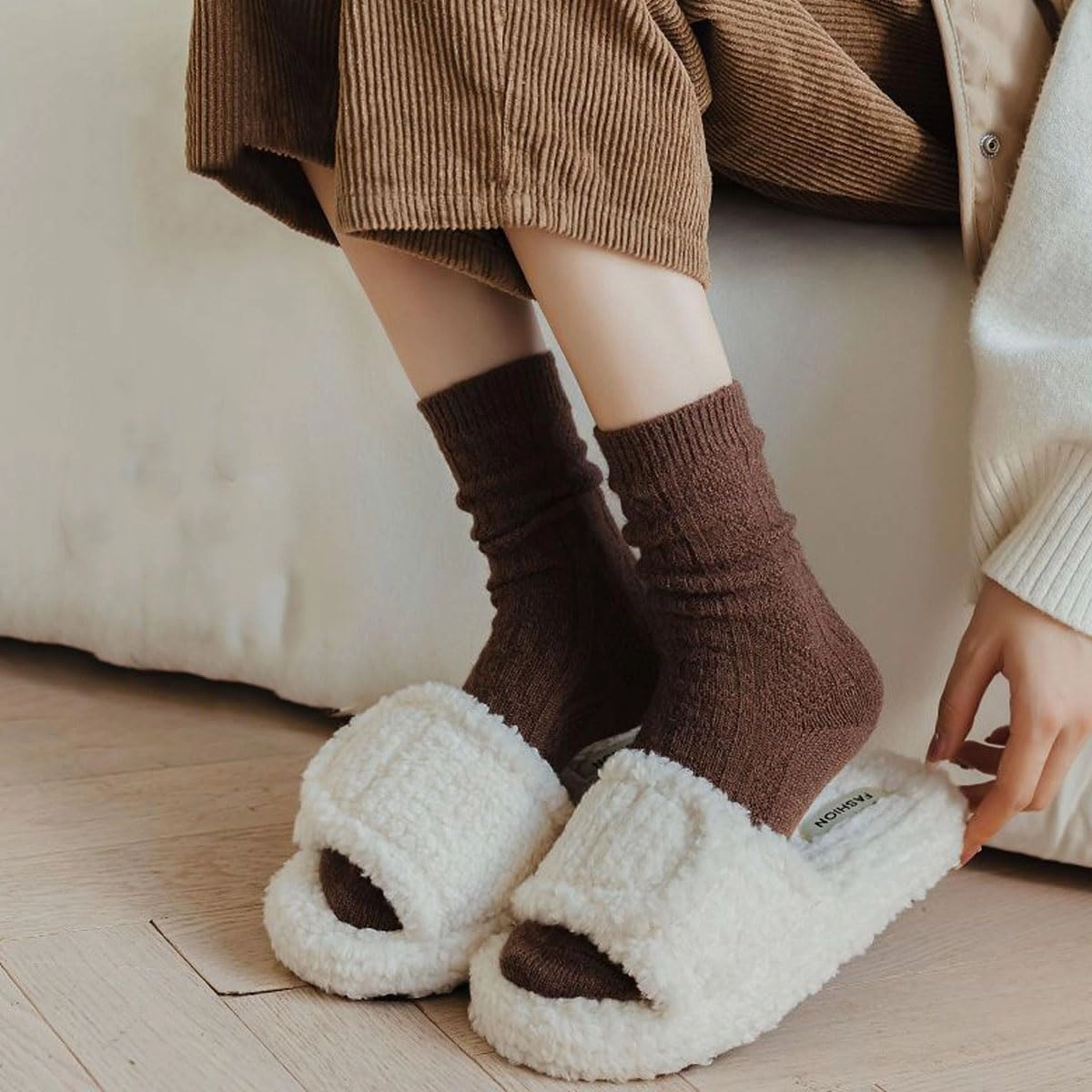 Wool Socks, Women's Mid Socks, Thickened and Plush