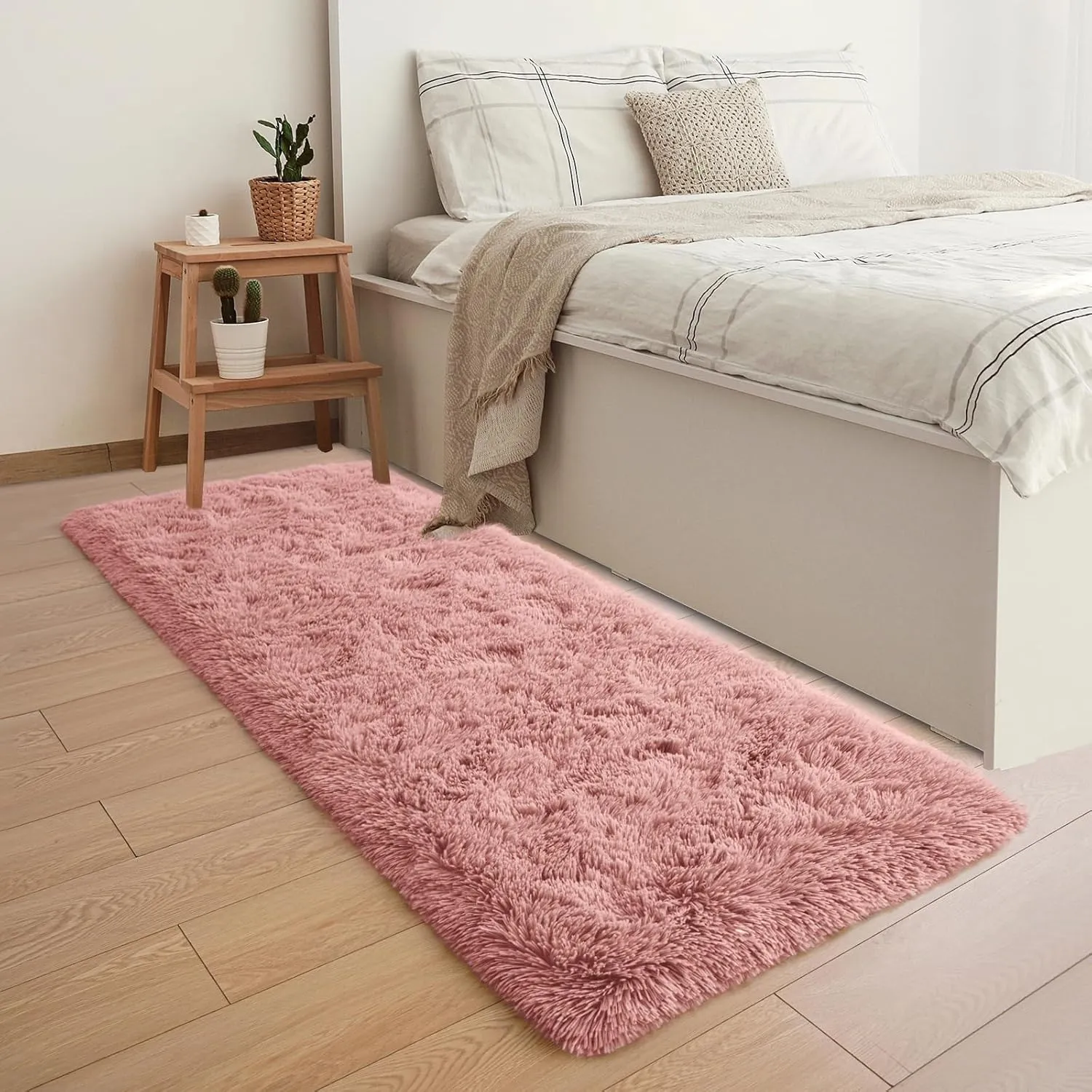 YJ.GWL Fluffy Runner Rugs for Bedroom Living Room Soft Shag Rug 2x6 Feet, Dirt Pink Plush Carpet Non Slip for Nursery Dorm, Fuzzy Bedside Rug for Kids Boys Room Home Decor